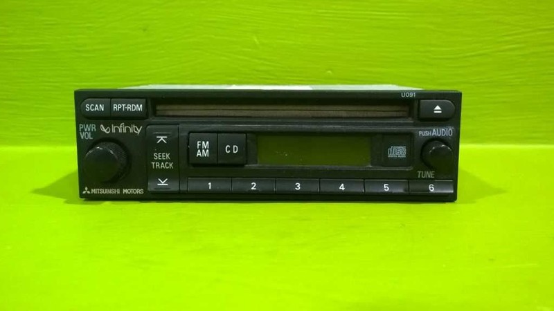 04-06 DIAMANTE LANCER FACTORY RADIO RECEIVER W/INFINITY AUDIO OEM 3670-4