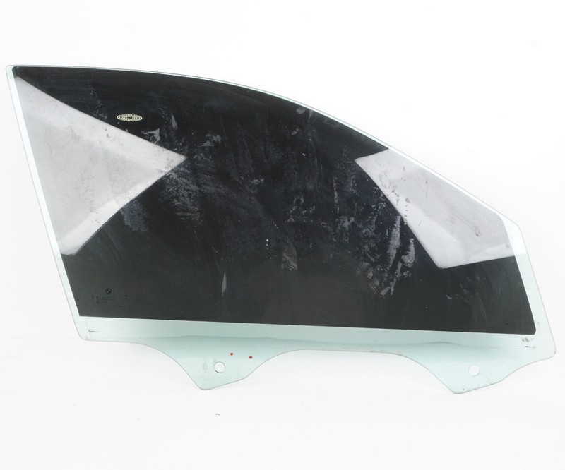 2017 - 2020 Lincoln Continental Front Right Door Window Glass OEM