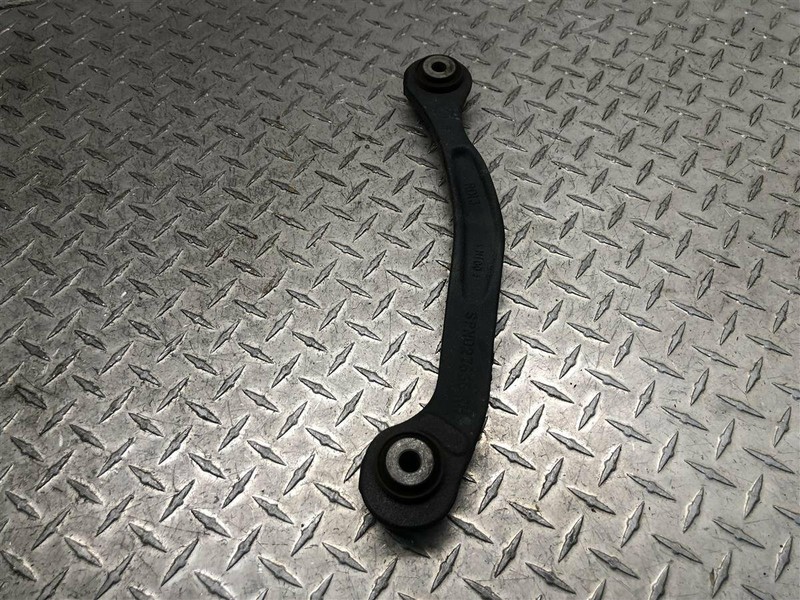 05-16 CHRYSLER 300 REAR CENTER ARM OEM