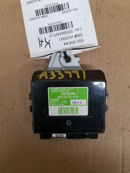 Chassis ECM Transfer Case Right Hand Dash Thru 9/10 Fits 07-11 TUNDRA 252054