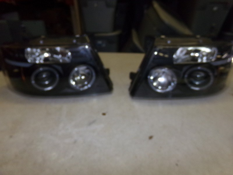 Recon Projector Headlight Set Left and Right 3457AK *FREE SHIPPING*
