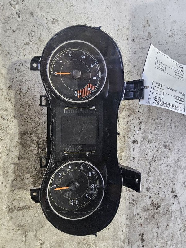 Speedometer Cluster 140 MPH 3.5" Screen Fits 20 CHEROKEE 3385625