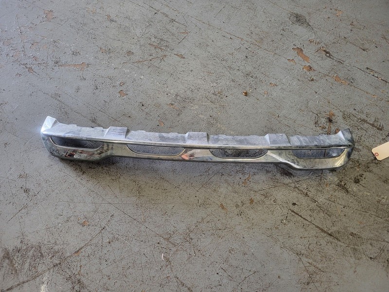 Used Oem Mercedes Front Bumper Lower Cover for 2020-2023 GLB 250