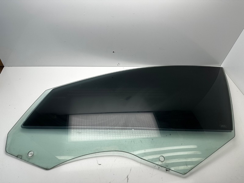 2011-20116 BMW F10 528i 535i 550i FRONT LEFT DRIVER SIDE DOOR WINDOW GLASS OEM