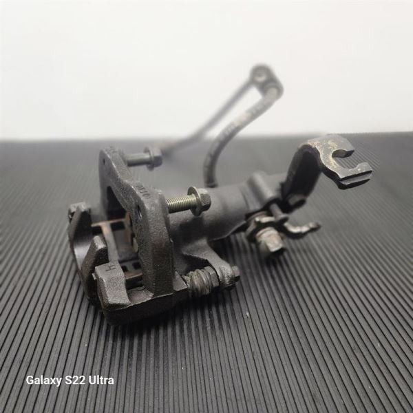 98-02 Honda Accord 2.3L Rear Right Passenger Brake Caliper OEM 43018-S84-A52
