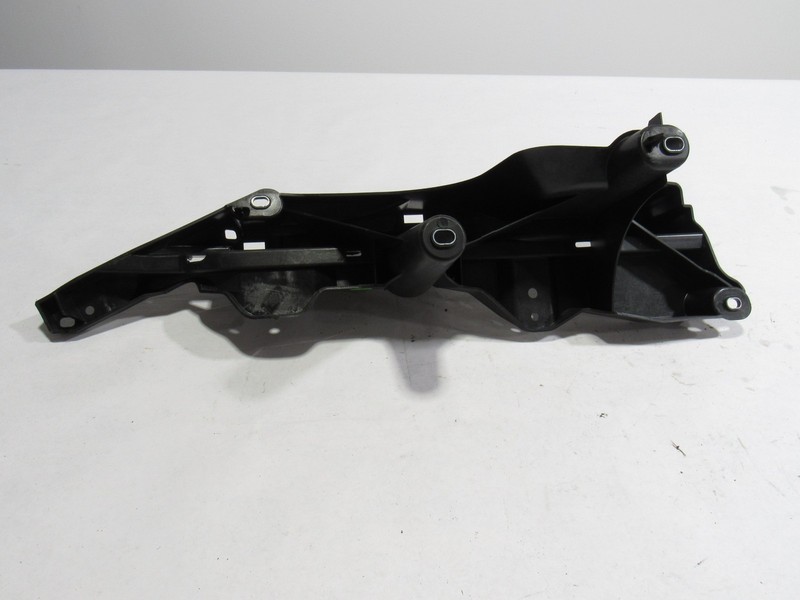 17-20 Mercedes GLE 43 C292 2019 Rear Right Trunk Reinforcement Bracket Trim :Y