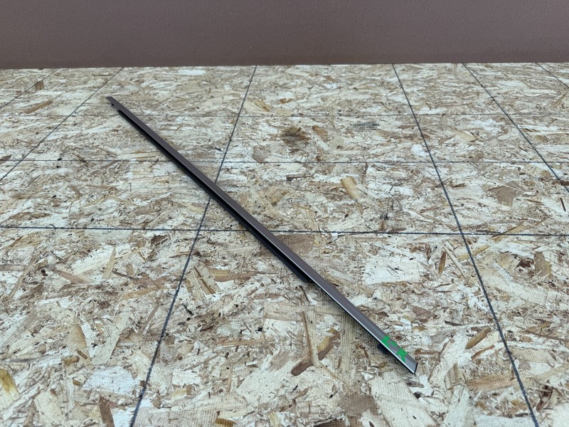 INFINITI FX35 FX37 FX50 QX70 09-17 OEM REAR LEFT LH CENTER DOOR MOLDING CHROME