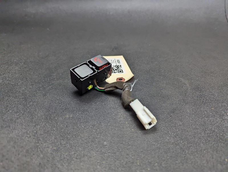 IVCS SOS Communication Switch 2017 Infiniti Q60 253B0-1LZ0B 2016 2018 2019
