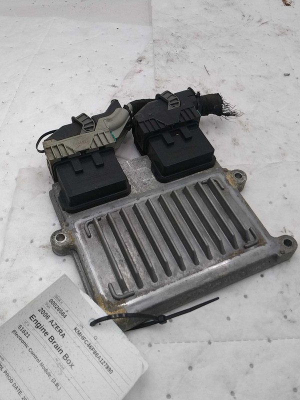 2006 Hyundai Azera Engine Control Module ECM 406747 OEM 152k Miles