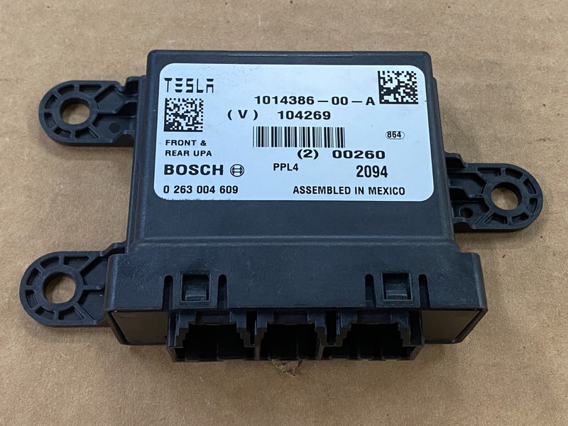 2012-2016 TESLA MODEL S PARK ASSIST CONTROL MODULE OEM