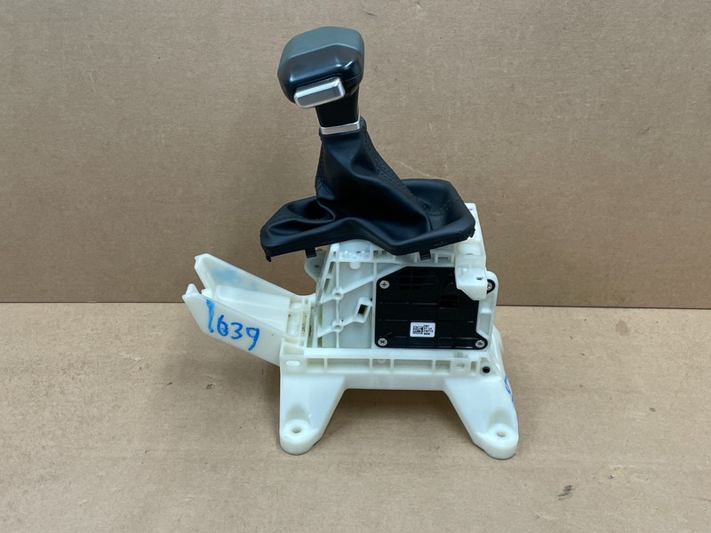 2025 25 Kia K4 Automatic Transmission Gear Shifter Selector Knob 1639 OEM