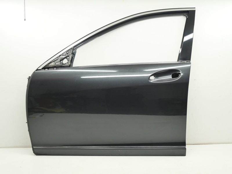 Used Front Left Driver Side Door Shell 040 Black 2007-2013 Mercedes S550 OEM
