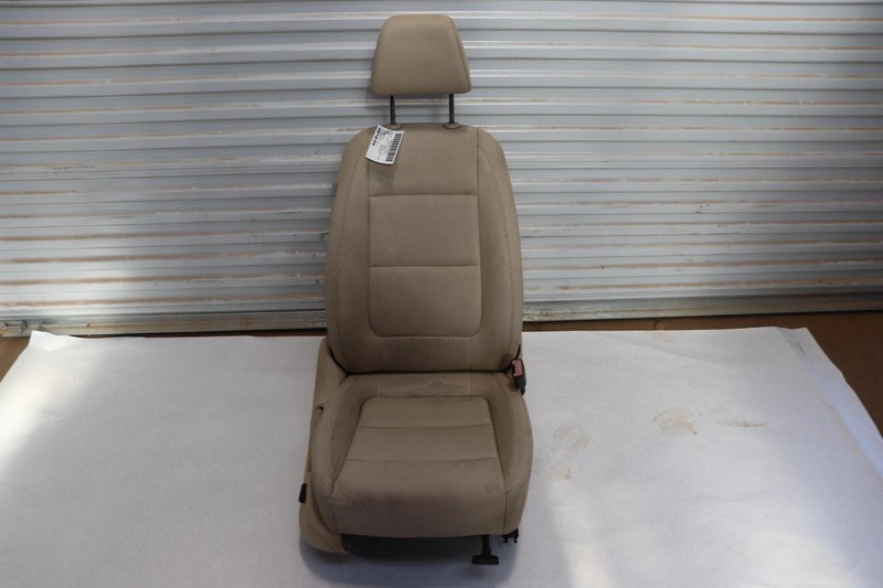 2009-2017 VOLKSWAGEN VW TIGUAN FRONT RIGHT PASSENGER SIDE SEAT LEATHER OEM