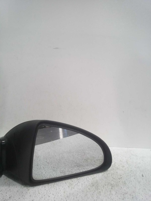 2005 Chevrolet Malibu Right Door Mirror Gold 225839 Used 133K Miles
