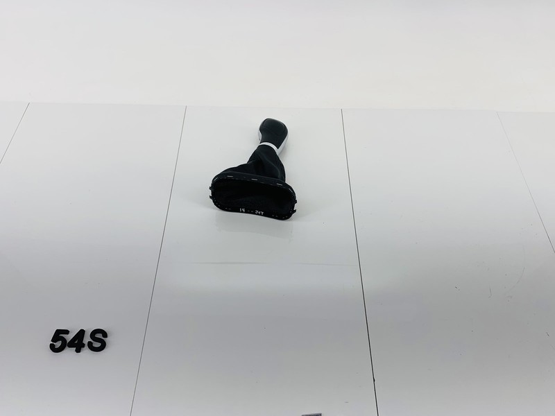 11-14 VOLKSWAGEN JETTA 1.8L GAS ENGINE AUTOMATIC TRANSMISSION SHIFTER KNOB OEM