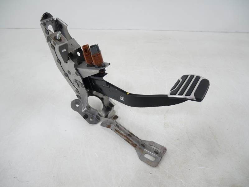2013-2019 Nissan GT-R GTR R35 Stop Brake Pedal Assembly OEM