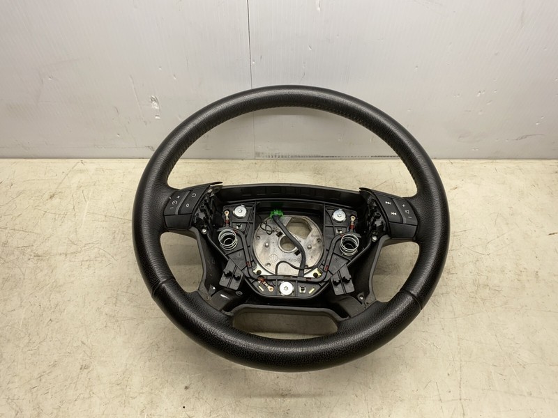 2003-2006 VOLVO XC90 4 SPOKE STEERING WHEEL W/CONTROLS LACK LEATHER OEM