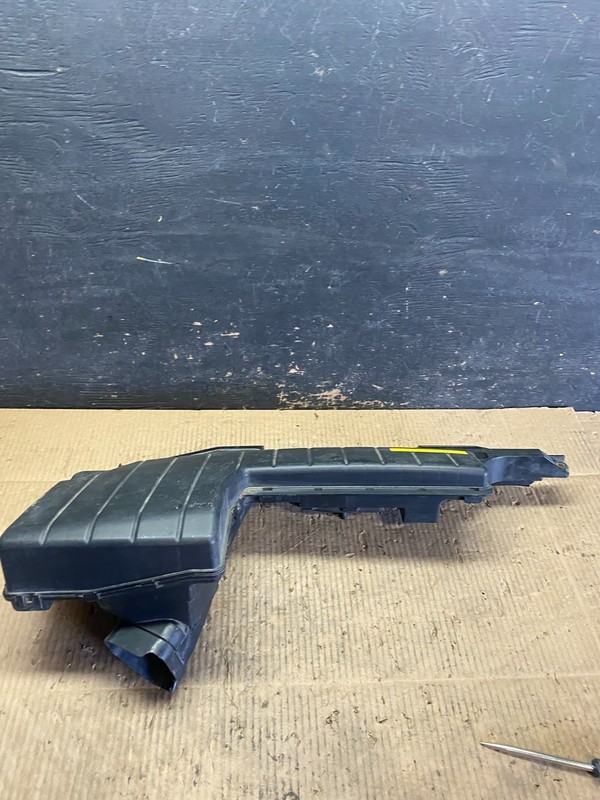 2009 to 2014 Nissan Murano Upper Air Intake Duct Oem T6876 DG
