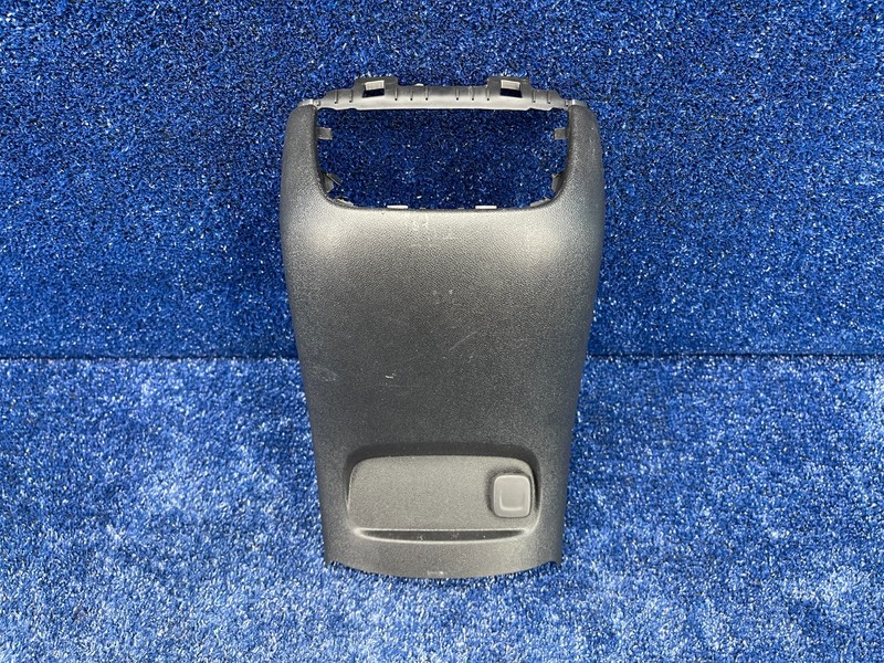2016-2023 CHEVY MALIBU CENTER CONSOLE REAR COVER PANEL TRIM W/ POWER SOCKET OEM