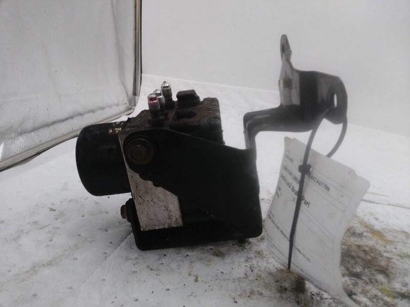 1999 Ford Explorer ABS Pump & Motor Assembly OEM XL242C215AA 137K Miles