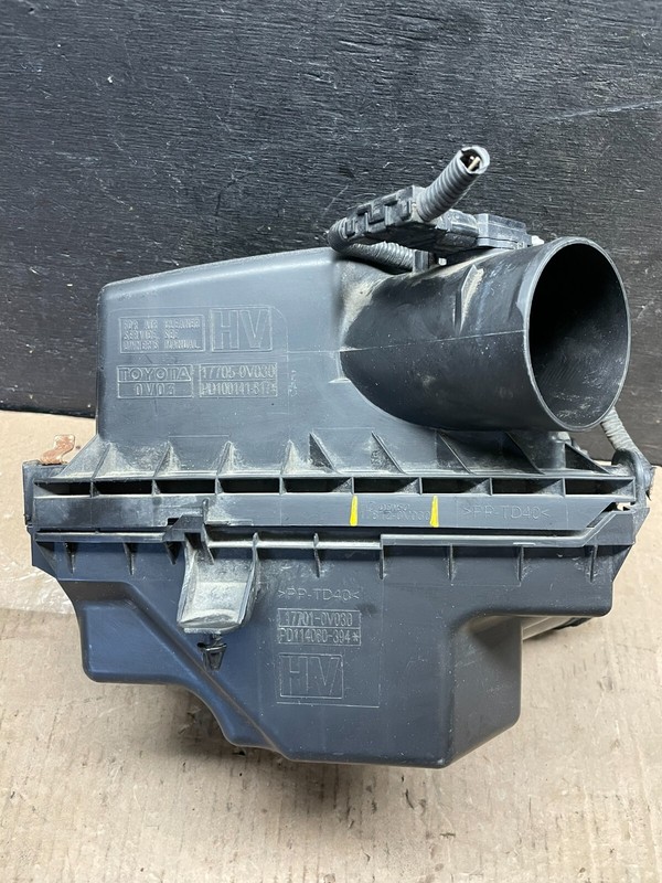 Lexus RX450h Hybrid Air Cleaner Filter Box OEM A9437 PS