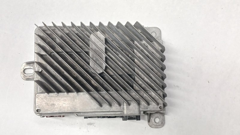 15 GMC YUKON radio stereo amplifier OEM 1 Year Warranty!