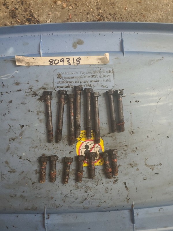 1980-84 Chevy 5.0 305 Cylinder Head 14014416 (bolts only ) #7