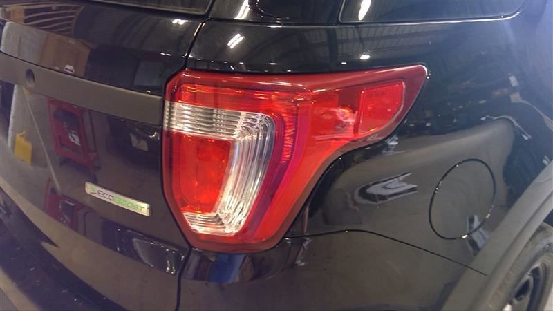 Passenger Tail Light Without Police Package Fits 16-19 EXPLORER 3293400