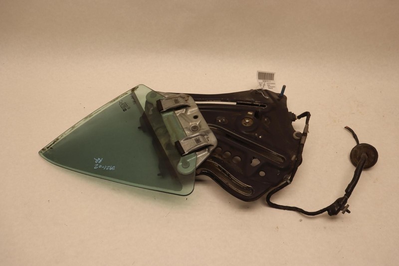 2011-2015 CHEVY CAMARO CONVERTIBLE REAR RIGHT QUARTER WINDOW GLASS REGULATOR OEM