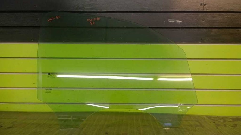 06 HHR LT 2.2L AT SUV PASSENGER RIGHT FRONT WINDOW DOOR GLASS OEM 1514-35