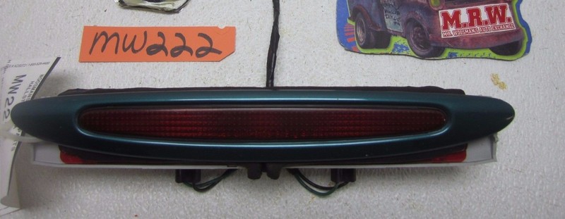 TAILLIGHT LAMP 3RD THIRD BRAKE LIGHT LENS TRUNK fits 95-00 SEBRING AVENGER COUPE