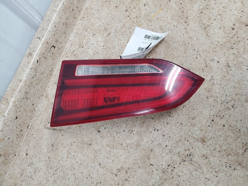 Passenger Tail Light SWB Sport Incandescent Fits 17-18 SANTA FE 307193