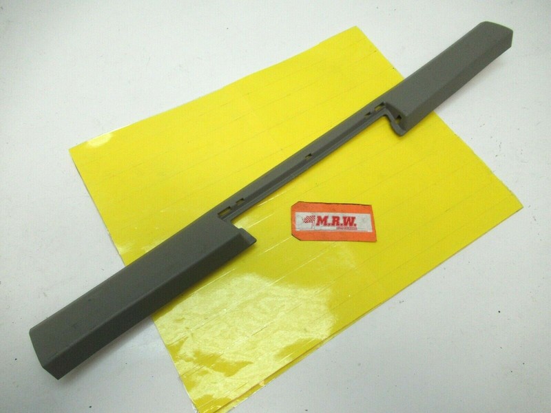 REAR HATCH BACK INTERIOR TRIM PANEL GLASS COVER TOP CENTER for 03 04 05 FORESTER