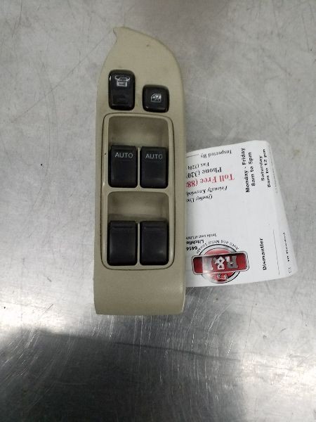 Driver Front Door Switch Driver's 4 Door Sedan Fits 03-04 INFINITI G35 175961