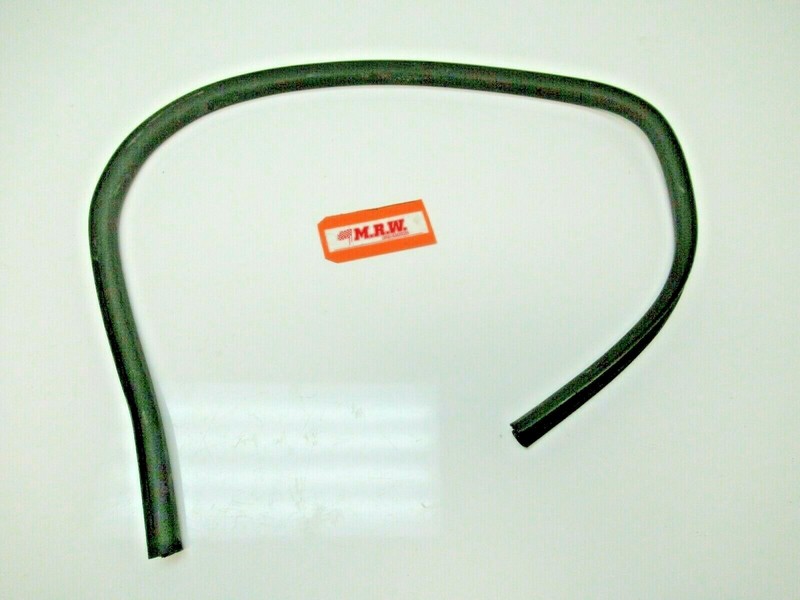 REAR DOOR RUBBER SEAL INNER WINDOW TRIM PANEL STRIP LEFT LR L for ACADIA OUTLOOK