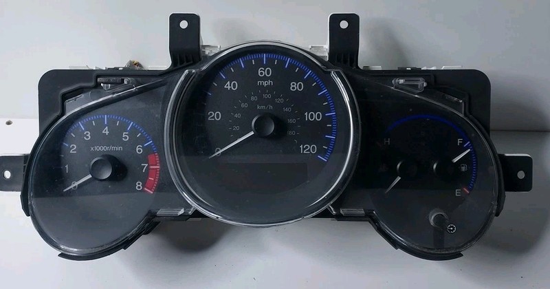 2009-11 Honda Element Instrument Cluster Speedometer 78100-SCV-L110 173K