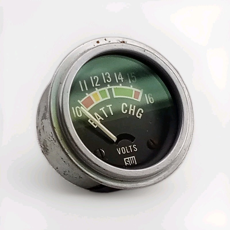 Stuart Warner Deluxe 10-16v Electric Voltmeter Gague