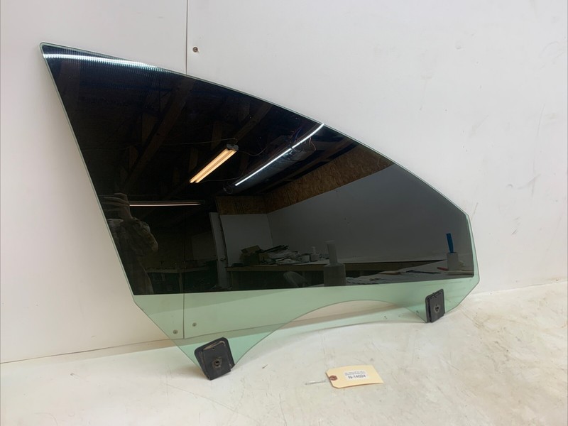 20-23 Tesla 3 Front Passenger Door Window Glass Right Double 014955 14024 S1
