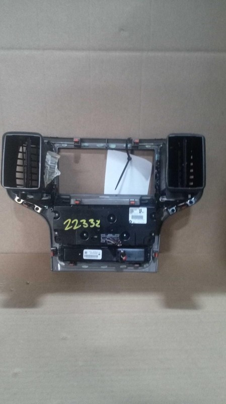 2012 Jeep Grand Cherokee A/C Selector Switch OEM Red 68111109AL 163K Miles