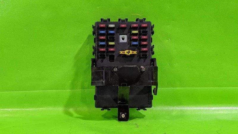04-08 AVEO NTBK INTERIOR FUSE RELAY BOX OEM 4594-13