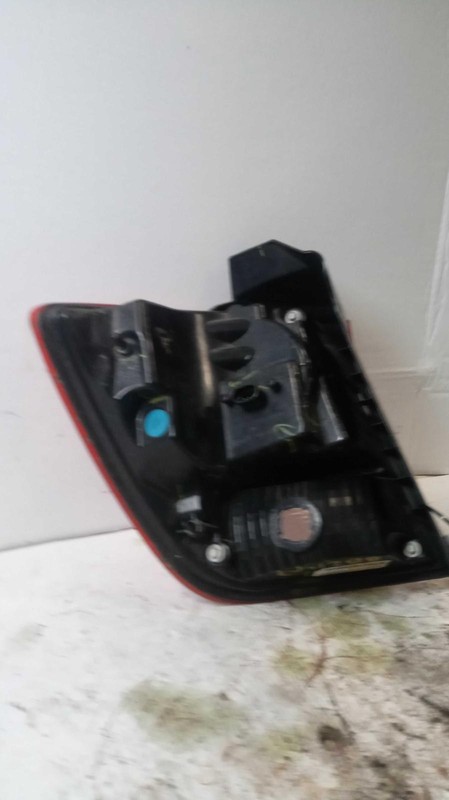Used Right Tail Light Assembly fits: 2015 Dodge Journey LED lamps liftgate mount