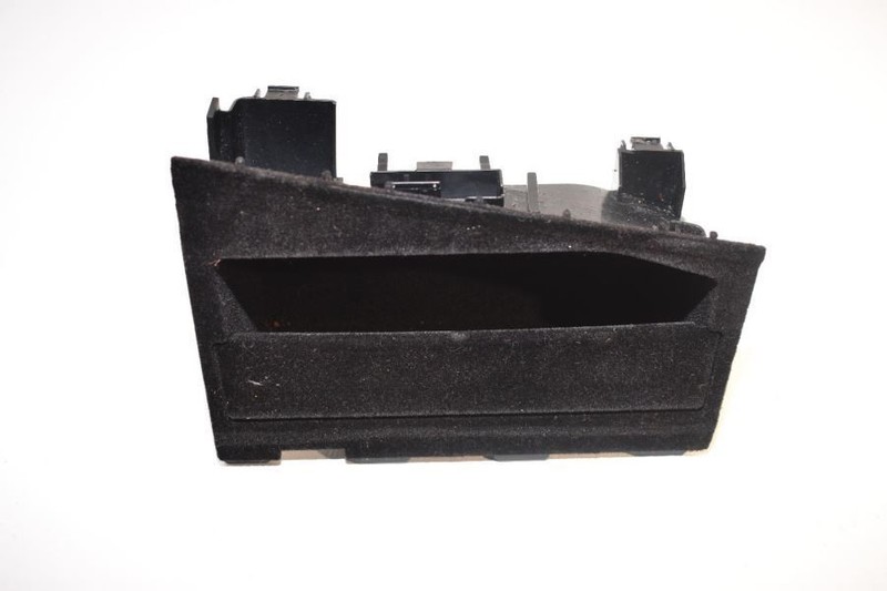 2007-2011 MERCEDES BENZ CLS550 FRONT CENTER CONSOLE STORAGE COMPARTMENT