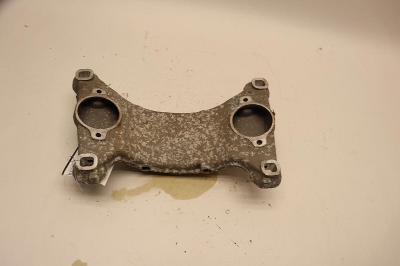 2003-2010 AUDI A8 QUATTRO 4.2L FRONT TRANSMISSION CROSSMEMBER BRACE BRACKET OEM