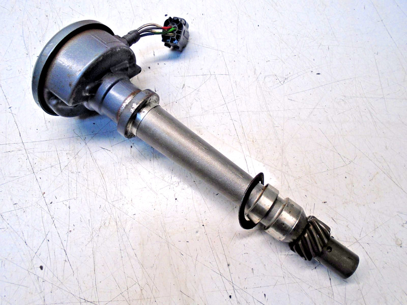 CE3 Yamaha 4.3L V6 Pickup Pulsar Distributor 6T2-81670-00