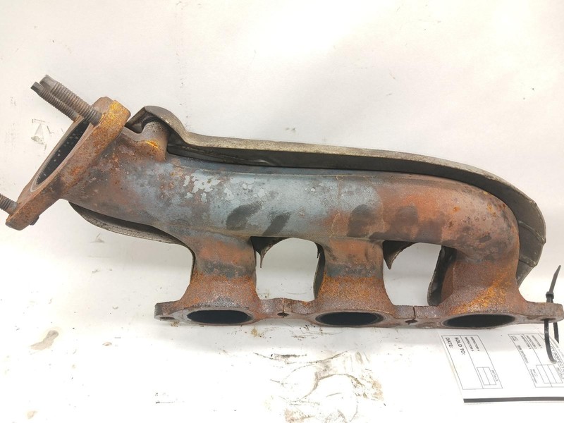 14-'18 CHEVROLET SILVERADO 1500 passenger side Exhaust Manifold 4.3L OEM
