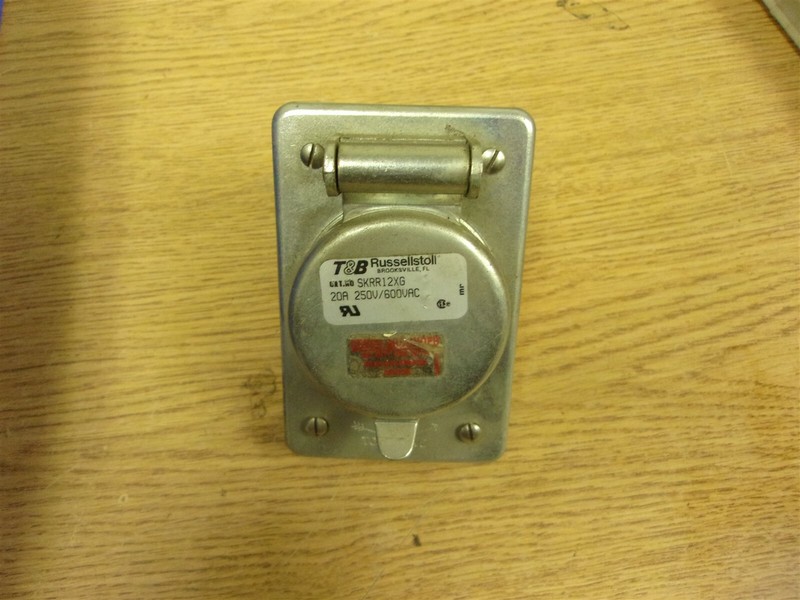 Thomas & Betts Russellstoll SKRR12XG Receptacle *FREE SHIPPING*