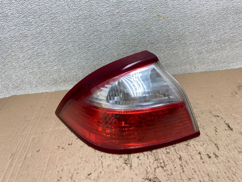 2004 to 2007 Saab 9-3 Convertible Left Driver LH Tail Light Oem Y0577 GD