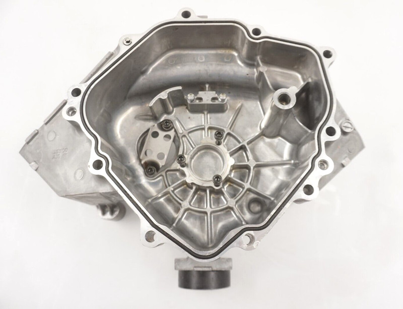 2016-2024 Yamaha VX Deluxe 1050 OEM Crankcase Stator Cover 6EY-15421-00-00