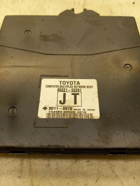12-14 TOYOTA YARIS LE 1.5L CHASSIS ECM MULTIPLEX NETWORK BODY CONTROL MODULE