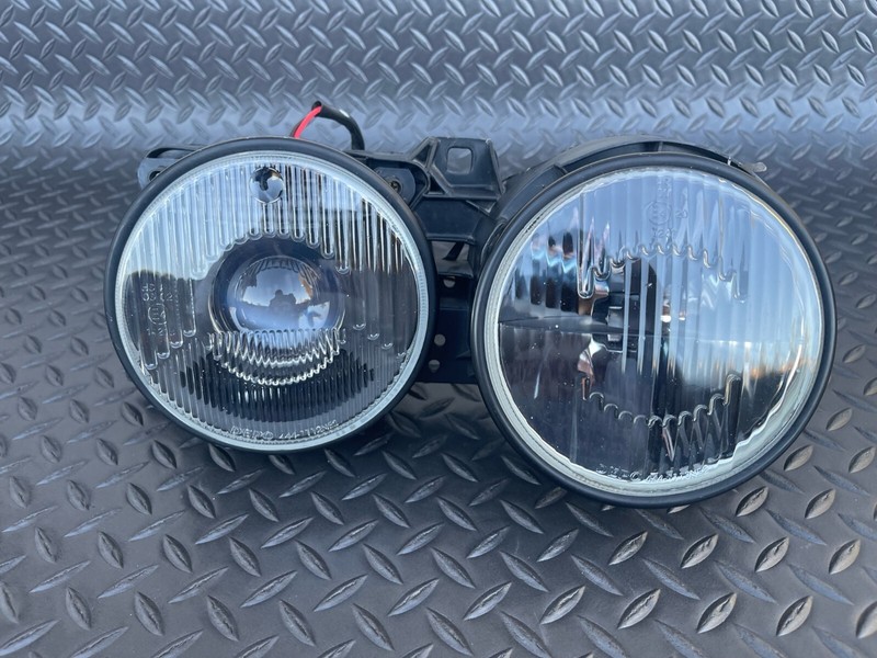 1984-1993 BMW E30 Right Passen Ellipsoid Projector Twin Headlight Conversion OEM